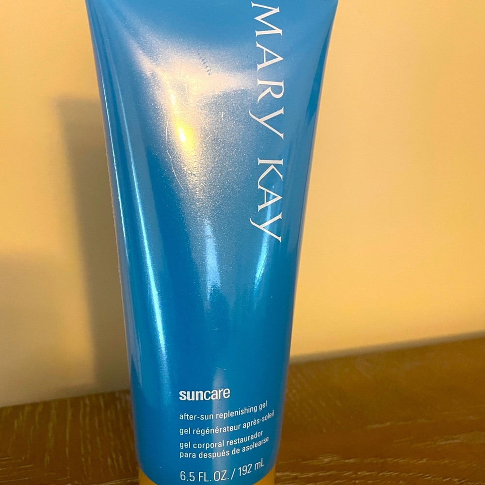 Mary Kay After-Sun Replenishing Gel 6.5 FL OZ